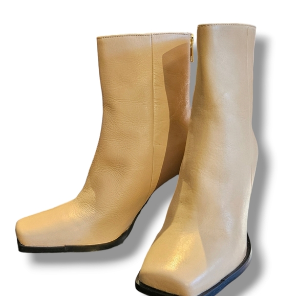 Block heeled ankle boots - Picture 2 of 8